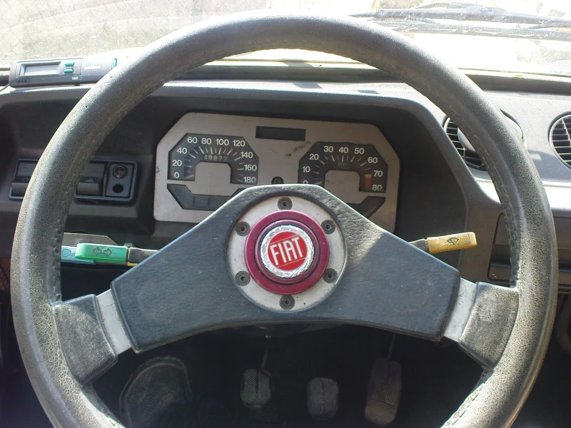 FIAT 127 CONFORT- 903/1979