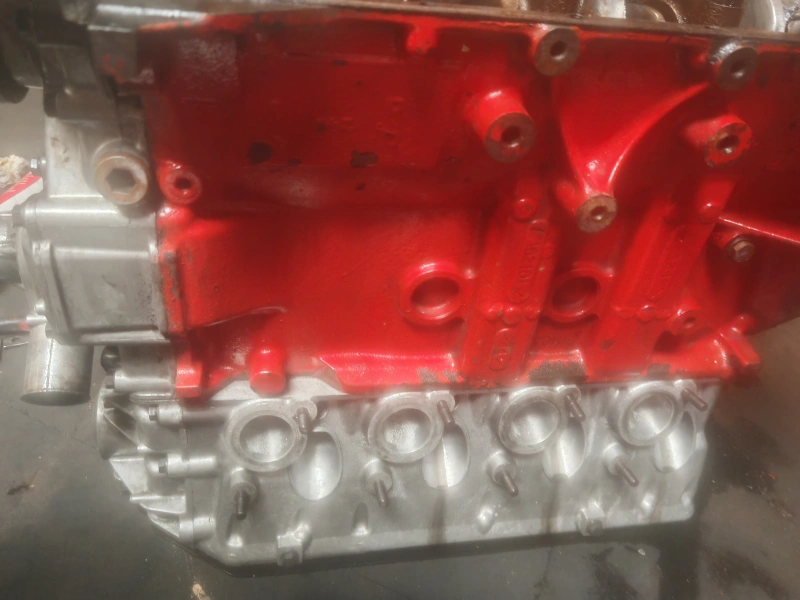Simca Chrysler 2.0l engine