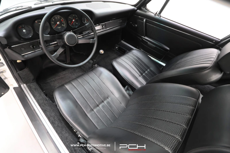 PORSCHE 911 T SWB 1967 - Fully Restored By Kremer ! -