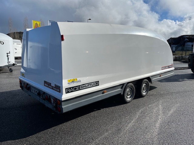**SOLD** Used 2018 BRIAN JAMES RACE SHUTTLE 3