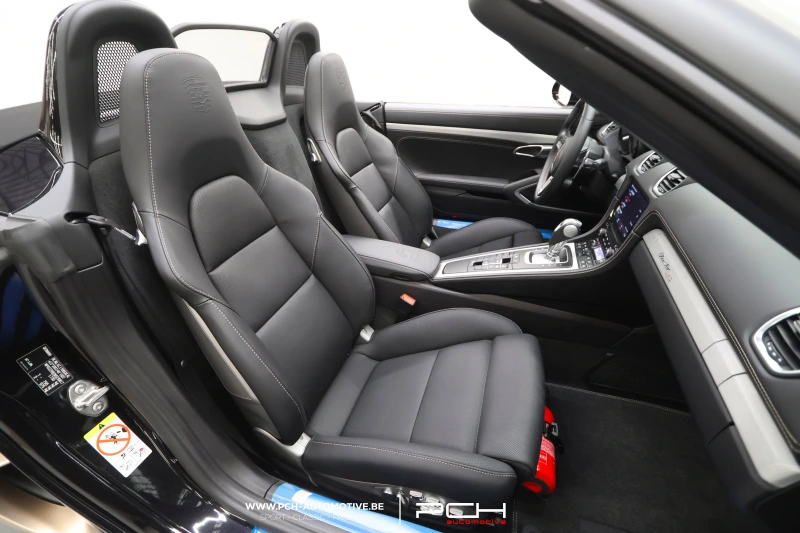PORSCHE Boxster 25 Years 4.0 400cv PDK - Limited Edition 90 of 1250 - 1.634 Kms - 2021