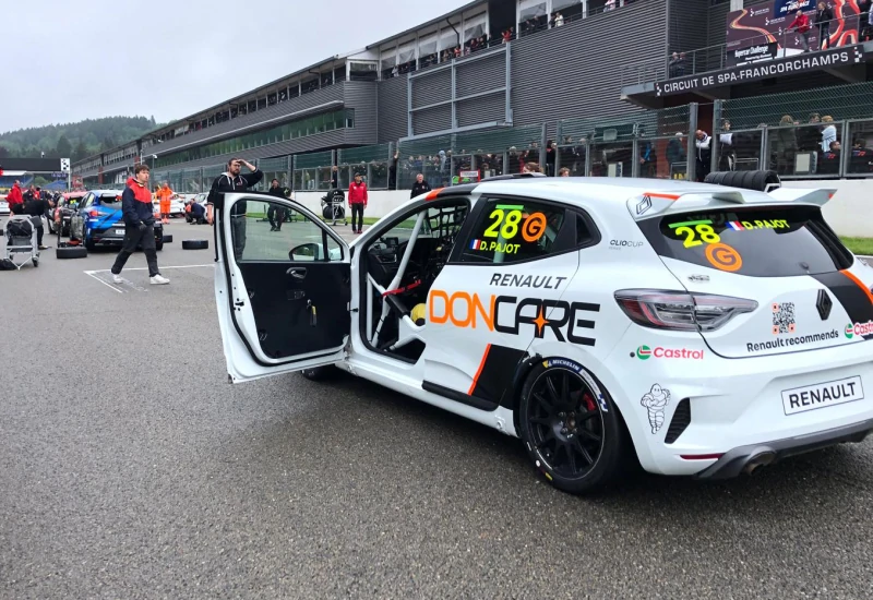 Clio Cup 5 circuit rental