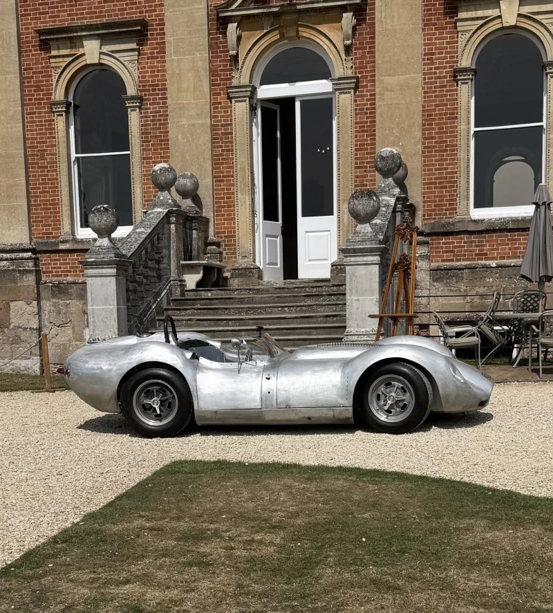 Lister knobbly tool room