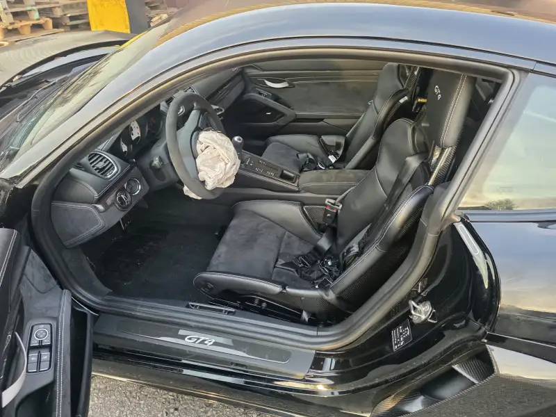 2020 Porsche Cayman GT4 – 11,000 km – Price excluding VAT
