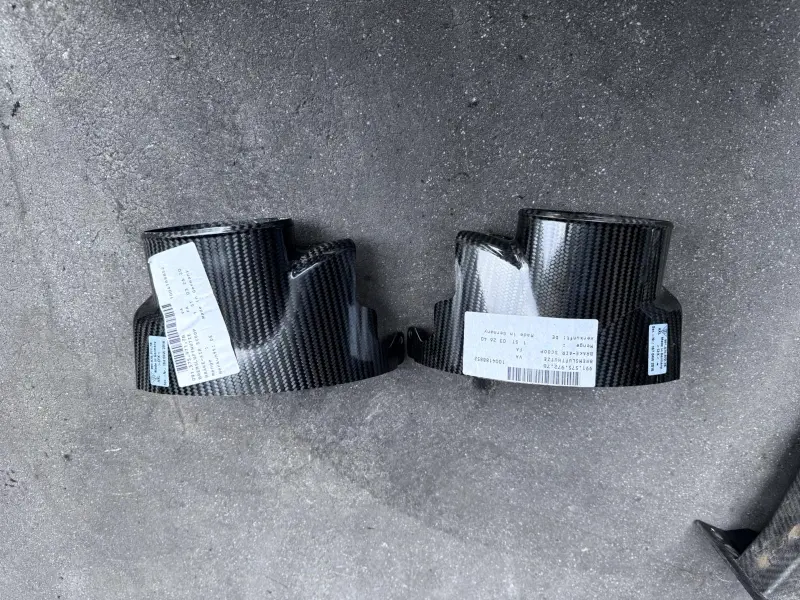 Front left brake air duct Porsche 991 GT3 R - 9915759717B - 9915759727B