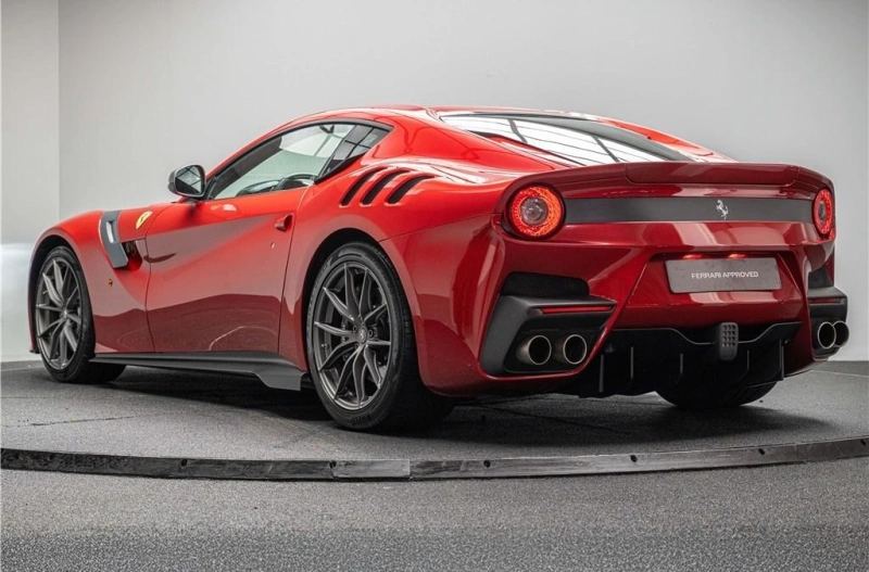Ferrari F12 TDF
