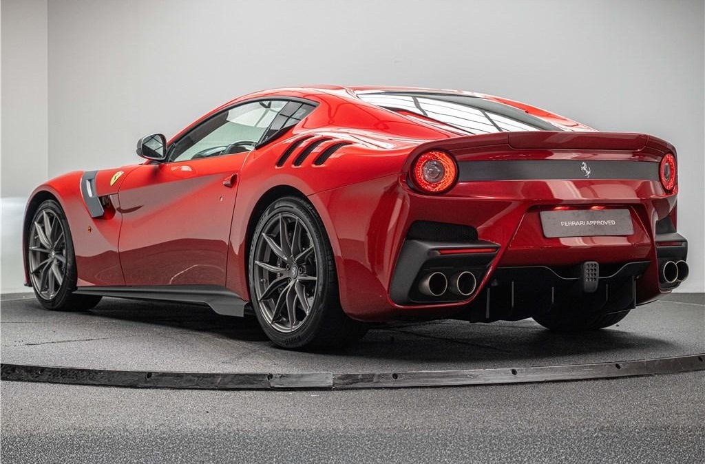 Ferrari F12 TDF