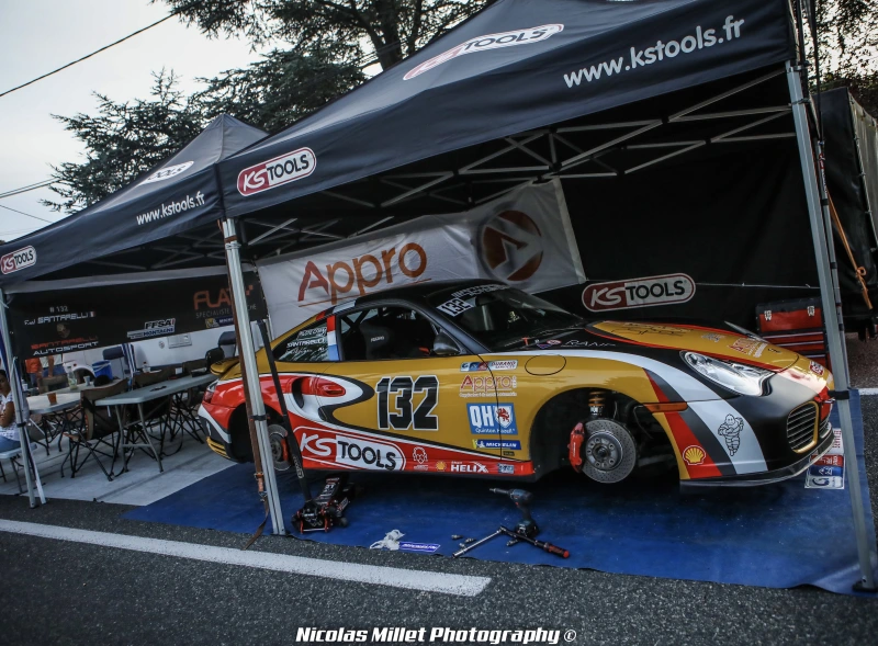 Porsche 911 996 bi turbo GT2 FFSA