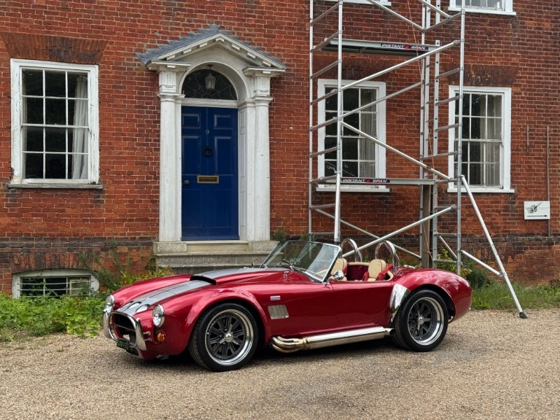 DAX De-Dion Cobra avec 427Hardtops fastback amovible, FORD V8 Powered