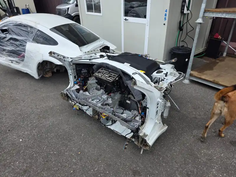 Porsche 991 - Bloc avant nu — sans accessoires