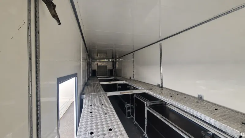 RaceTrailer Semi-Trailer Hire | 4 cars
