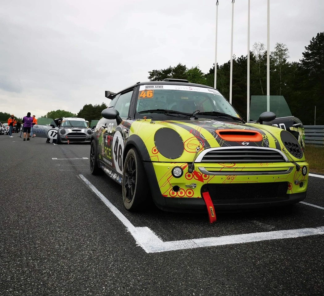 MINI COOPER S R53, 205 HP – prête pour les journées sur circuit, les courses d'endurance, les courses de côte ou le sport automobile au niveau amateur – photo 2