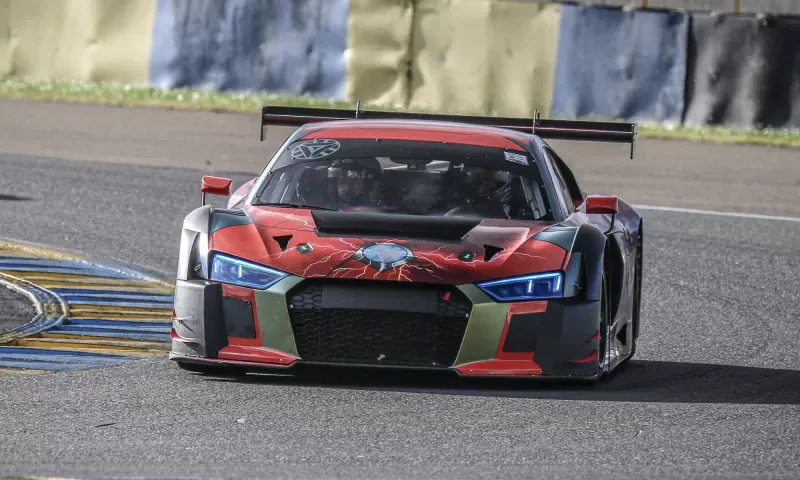 Hire Audi R8 GT3 LMS 560 CV