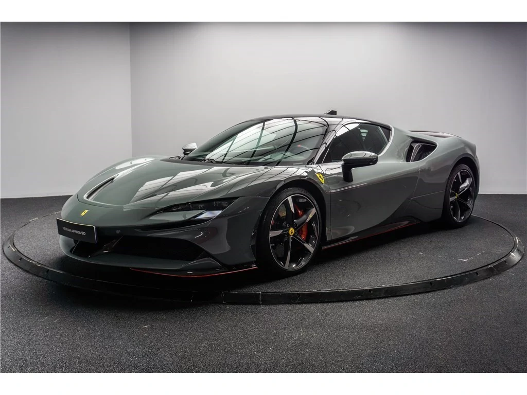 FERRARI SF90 STRADALE 4.0 V8 780 CH PHEV