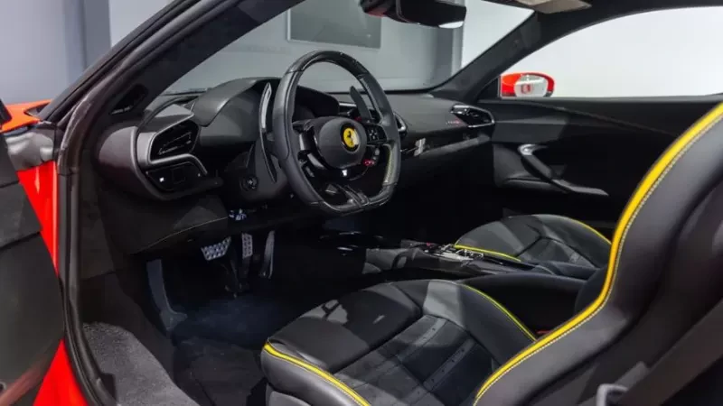 FERRARI 296 GTB - 3.0 TURBO V6 HYBRIDE 830 CH