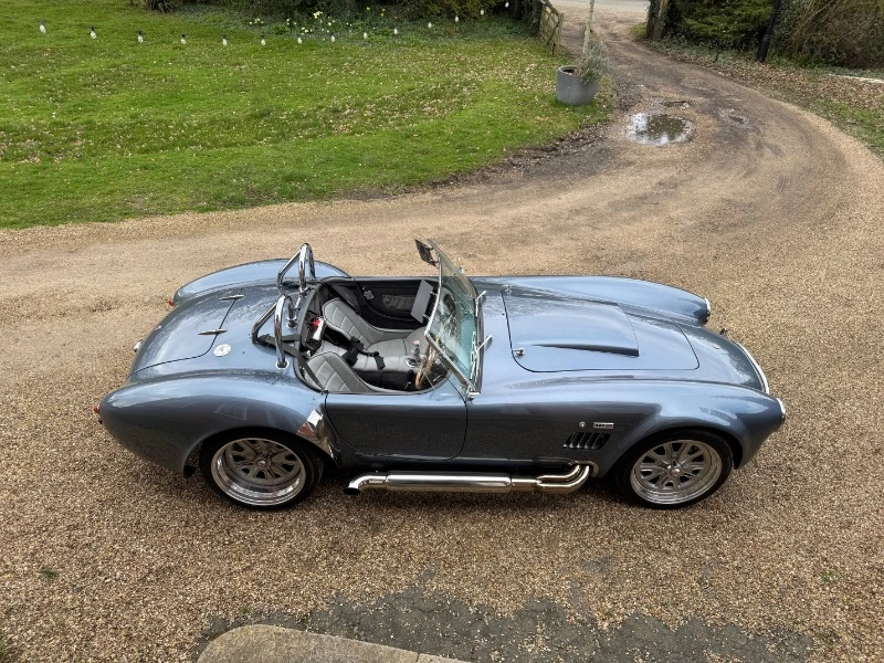 Cobra by DAX , De-Dion Chassis, 6.3 V8