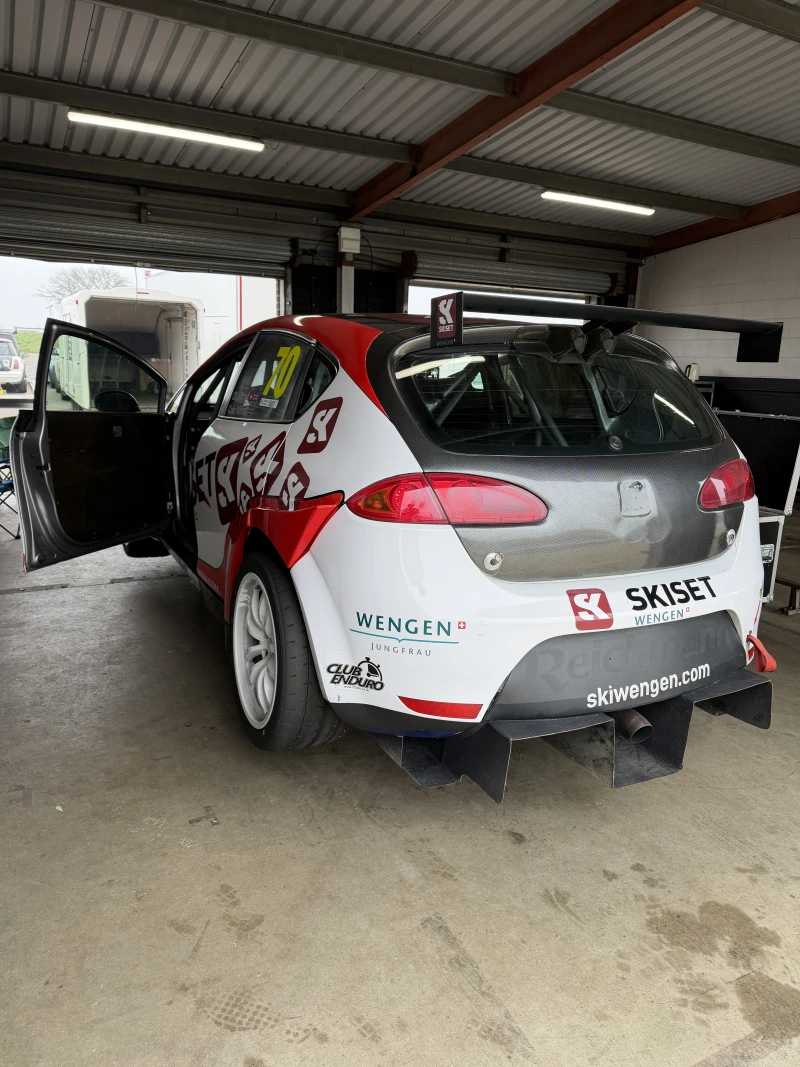 SEAT Leon Supercopa Mk2 inc Spare Engine (EuroCup spec)