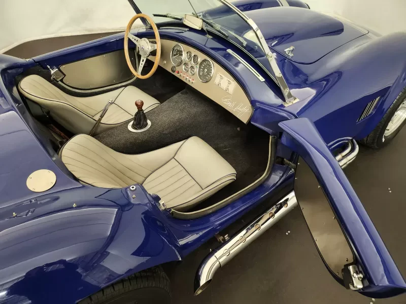 AC Cobra 427 replica by Dax