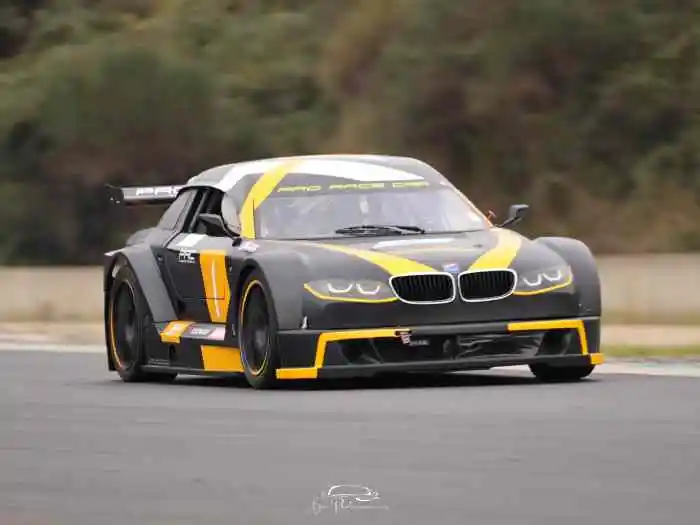 MITJET 2L Trackday & Compétition PRO RACE CAR – photo 1