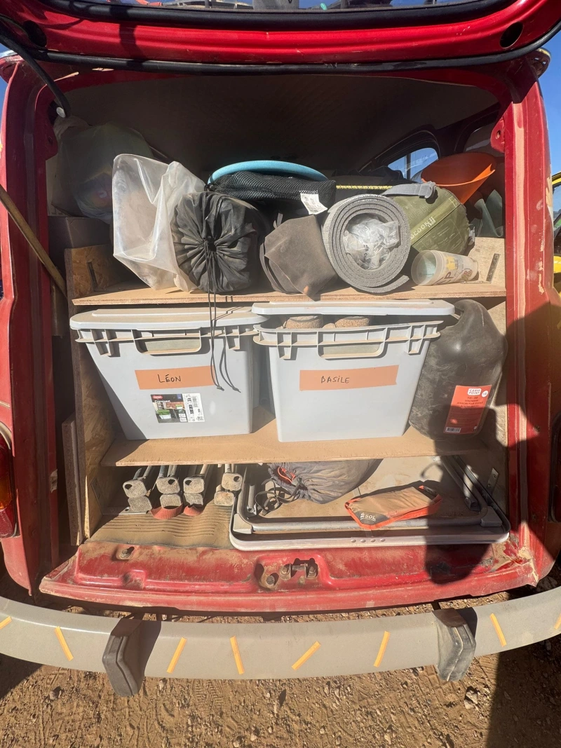 Location Renault 4L préparée Raid