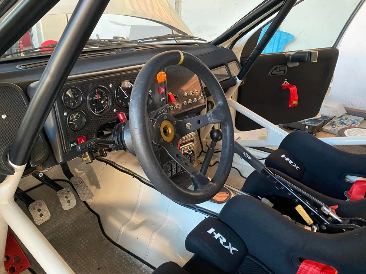 FORD SIERRA COSWORTH 4X4 Gr.A pour RALLYES HISTORIQUES – photo 3