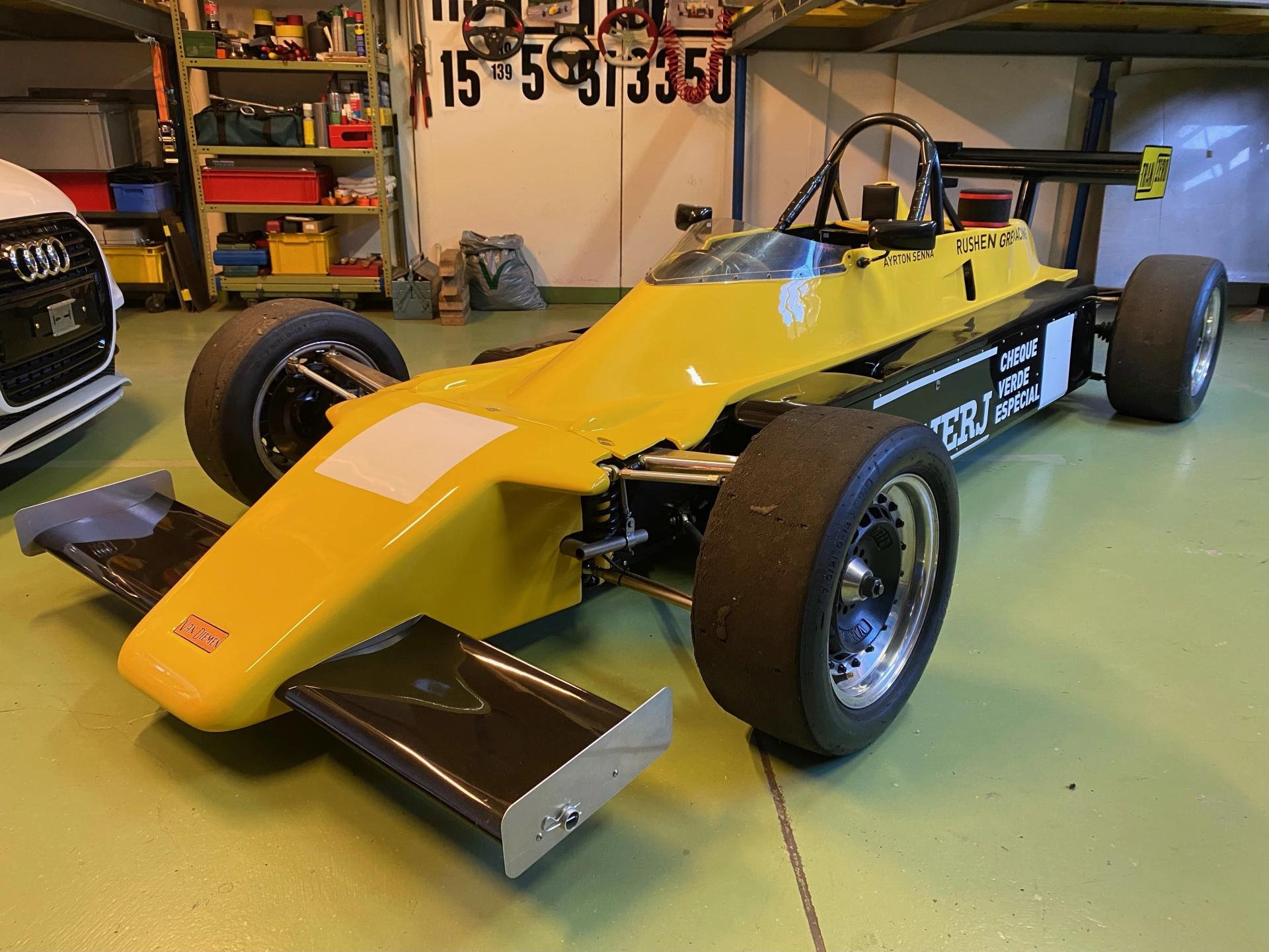 Van Diemen RF82 Senna – photo 3