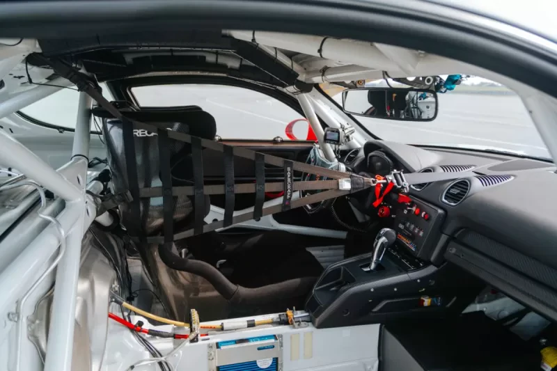 2019 Porsche 718 GT4 Clubsport MR W/ Big Spares Package