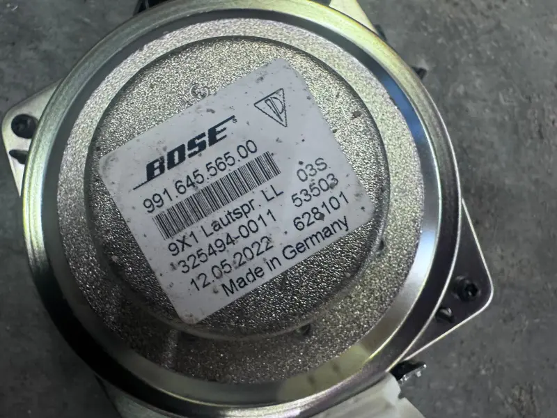 Subwoofer Bose Porsche Cayman GT4 RS 99164556500