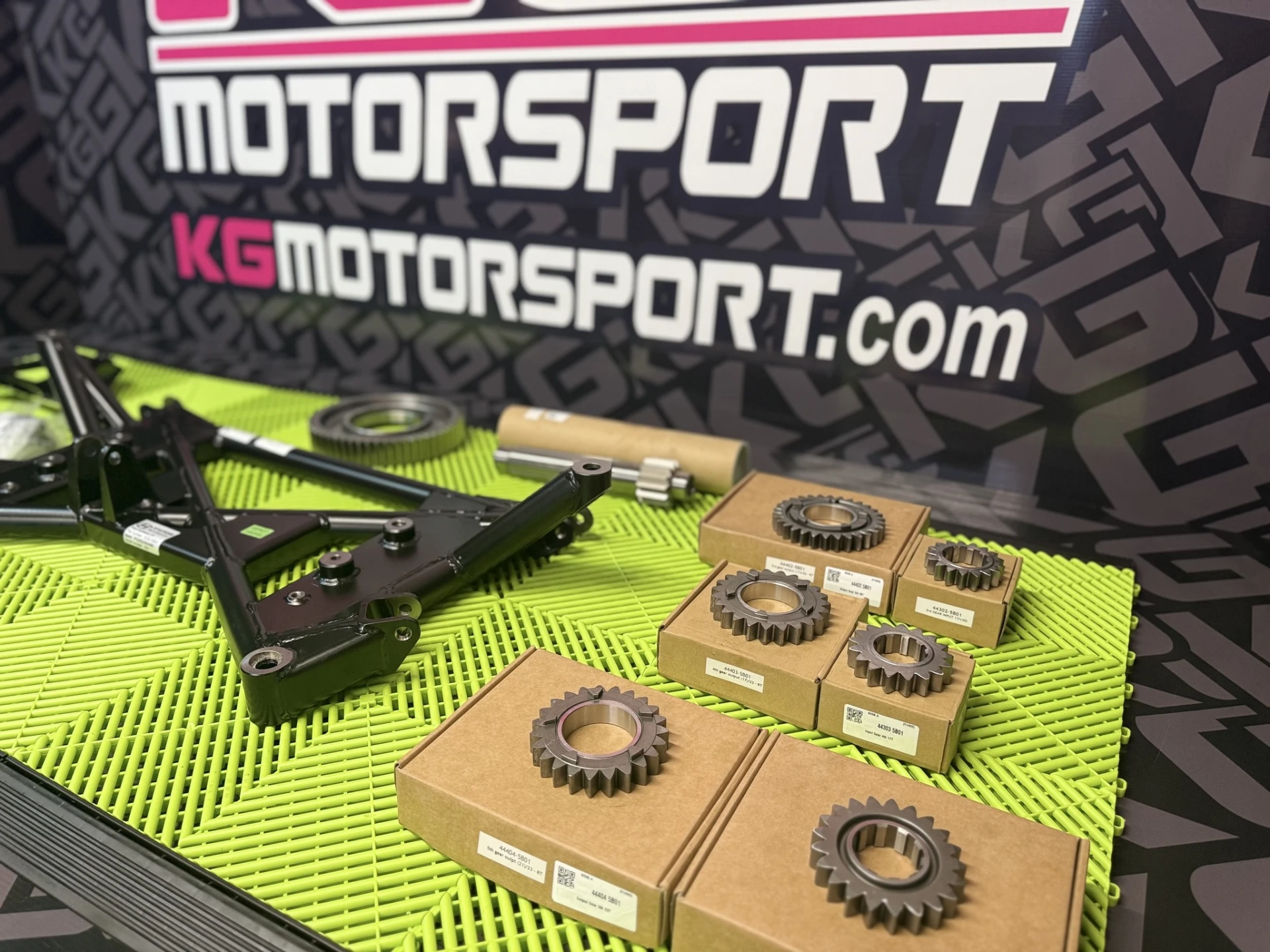 HYUNDAI i20 RALLY2 STEP 2 UPGRADE KIT – photo 4