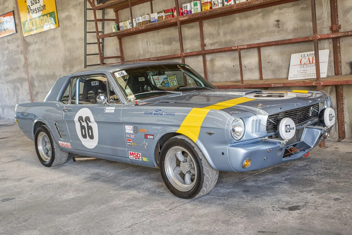 1965 Ford Mustang coupe V8 – photo 1