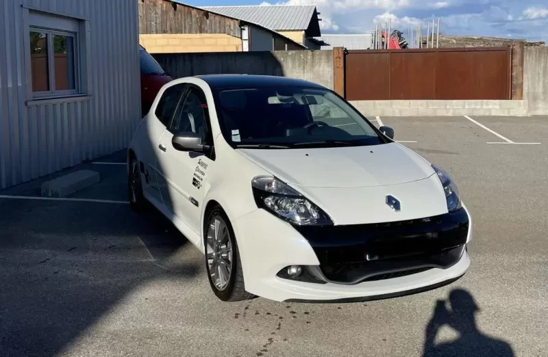Clio 3 RS 20th