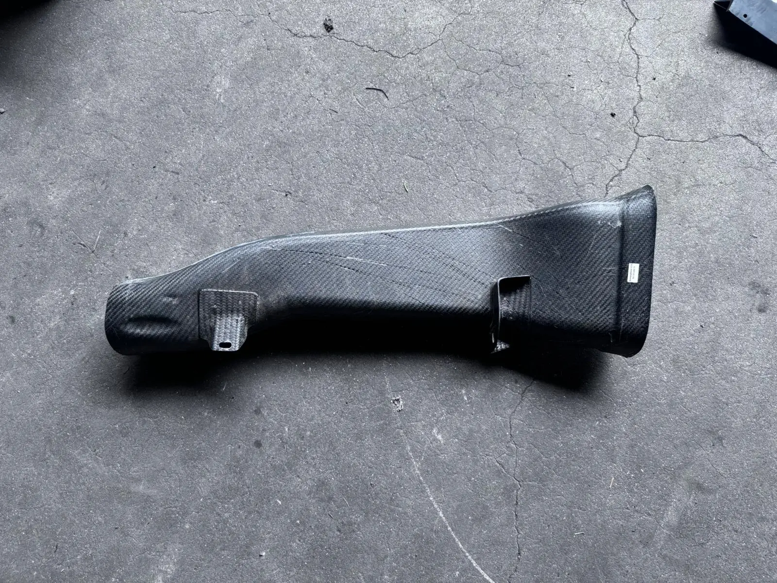 Brake air duct, front right Porsche 991 GT3 R – photo 3