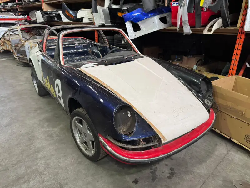 1970 Porsche 911 2.2 S Project + Documentation + Parts