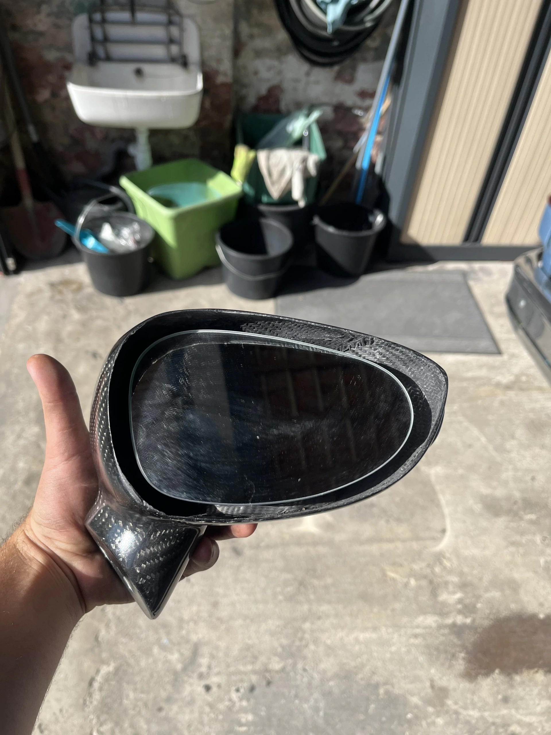 R5 carbon mirror