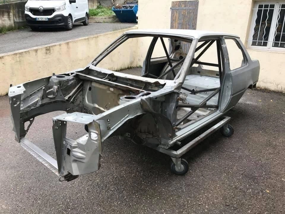 À vendre : Caisse Peugeot 309 – photo 1