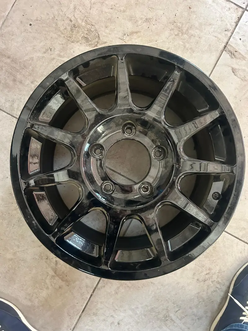 Lot 6 jantes magnésium OZ magnésium 8x18 polo R5