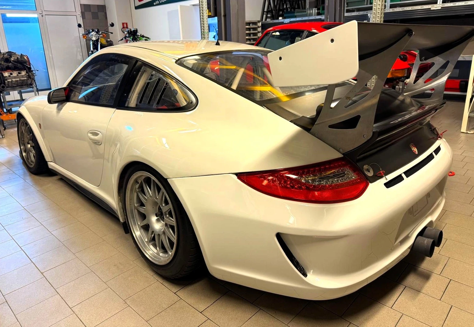 PORSCHE 911 GT3 CUP – photo 2