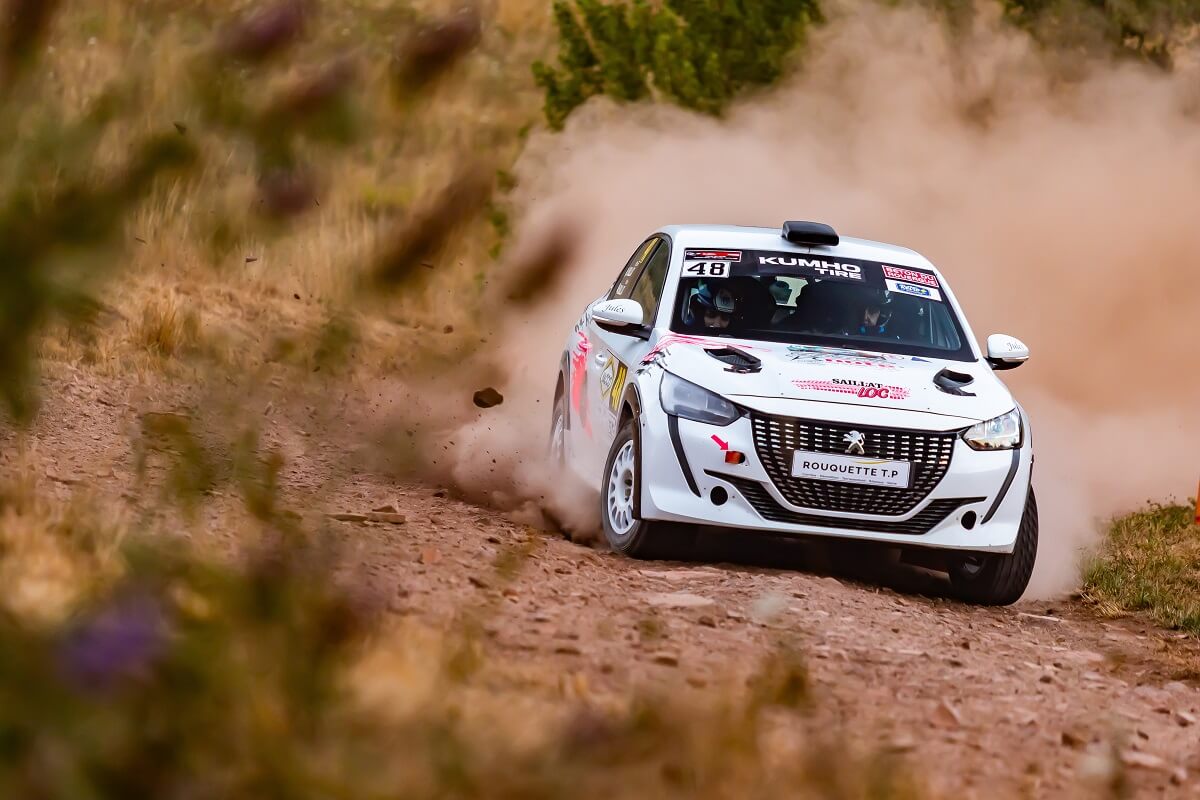 Location Peugeot 208 Rally4 - Photo Saillat Loc
