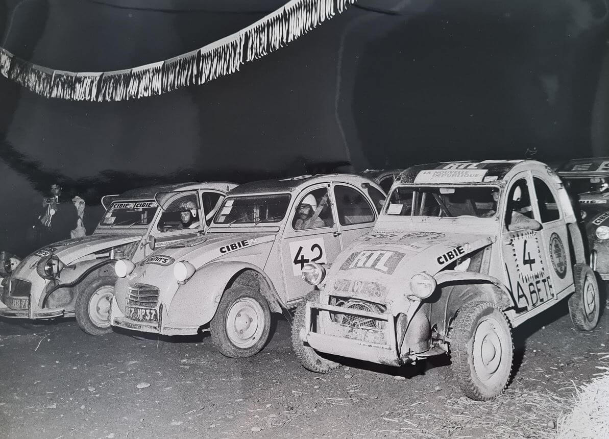 Première course de 2cv cross : les 24h 2cv en 1972 !