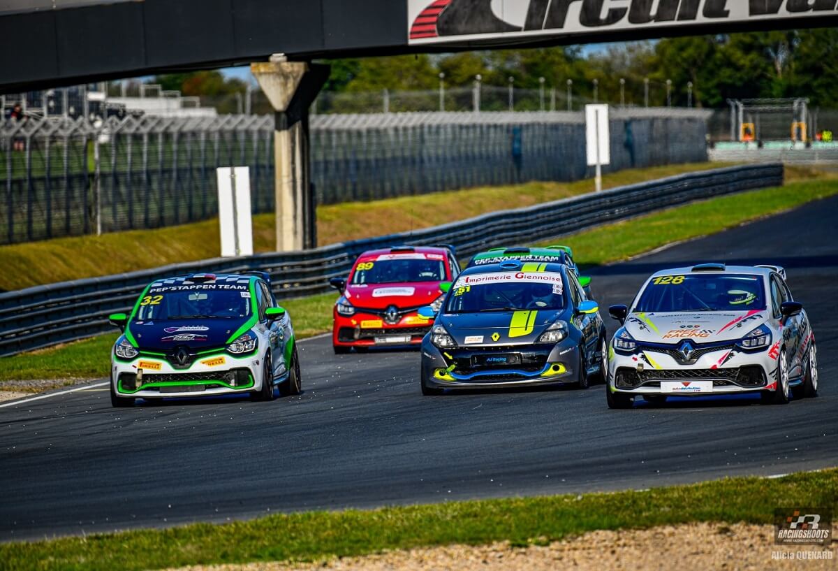 Clio Pirelli Series at Magny-Cours (Trophée Tourisme Endurance)