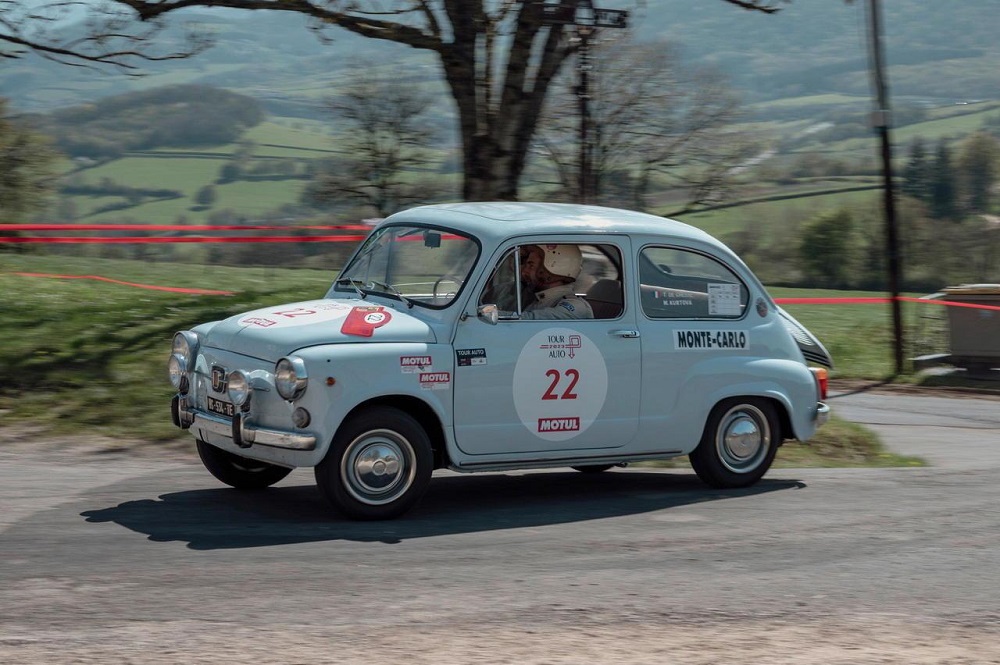 Fiat 600 in Regularity Category on the Tour Auto