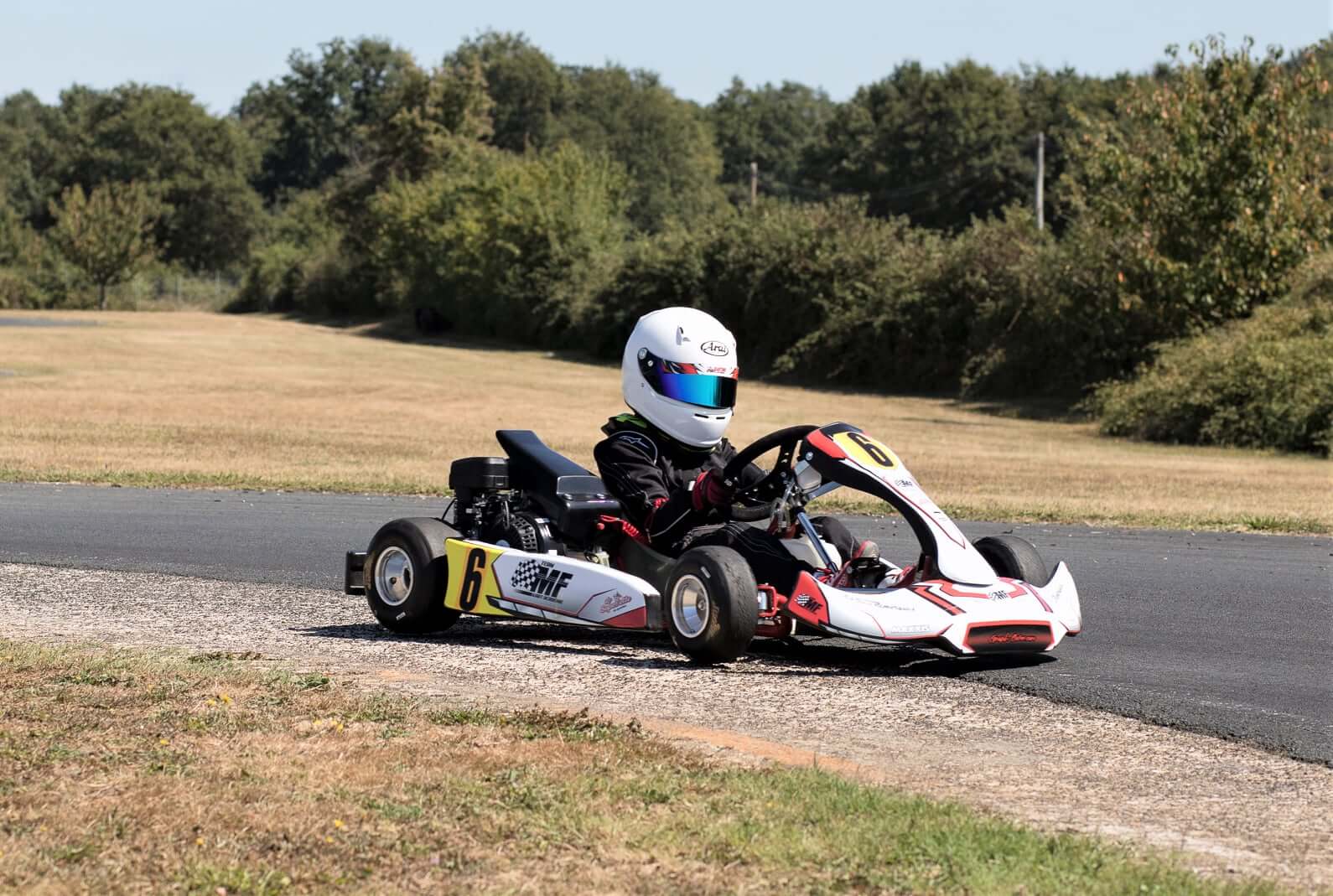 Child UFOLEP kart with Subaru 120cc engine - MINI category