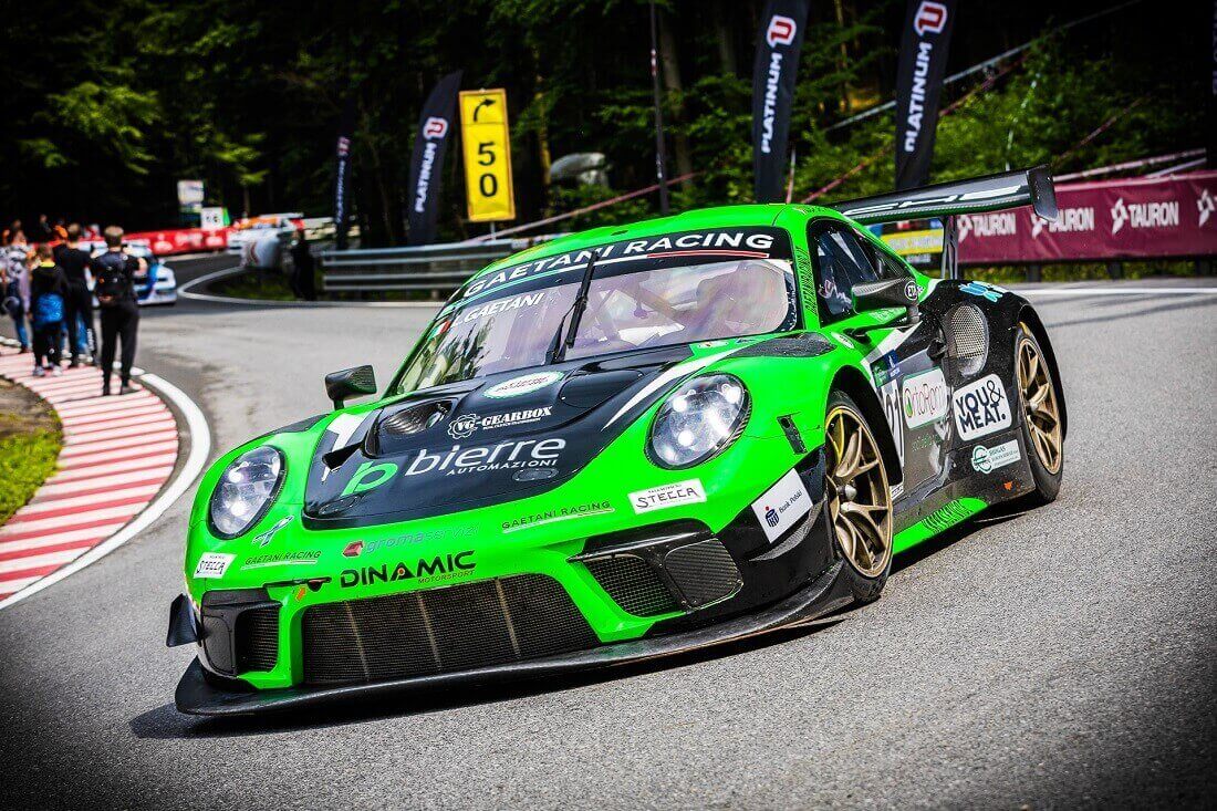 Porsche 911 GT3R for hillclimbing