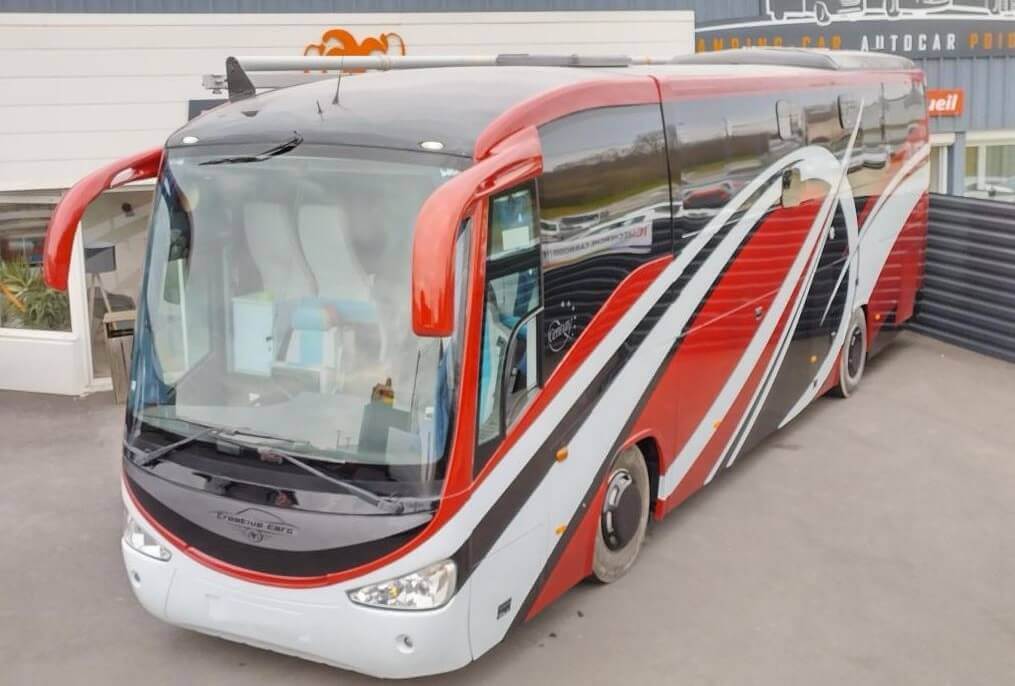 Converted VASP coach for motorsport