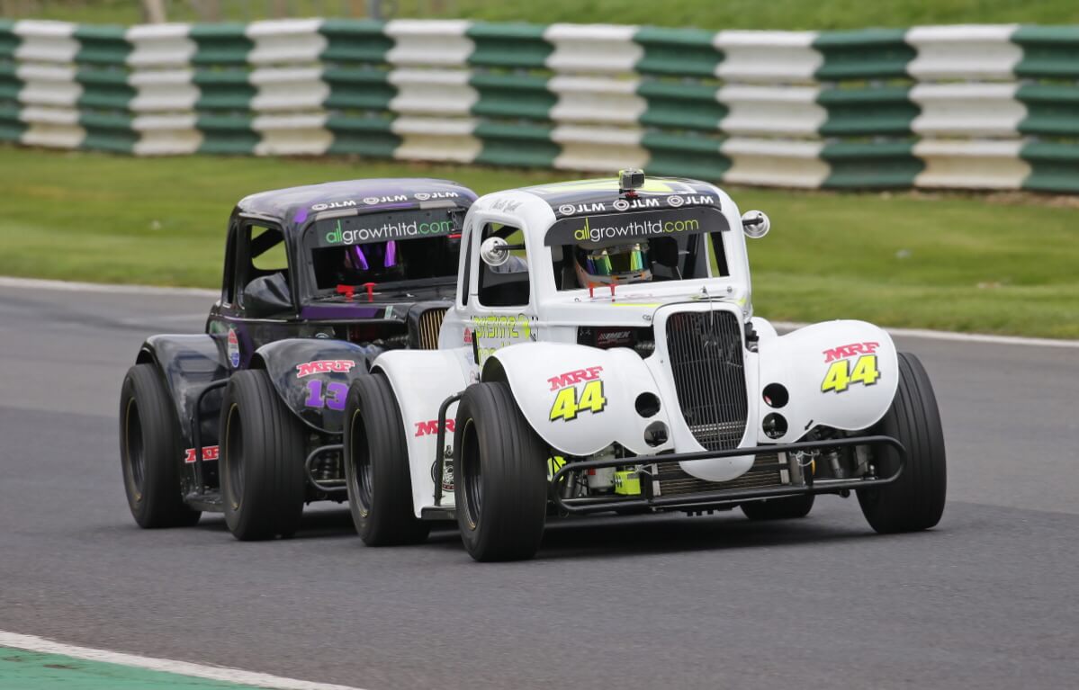 Bump-draft en Legend Car