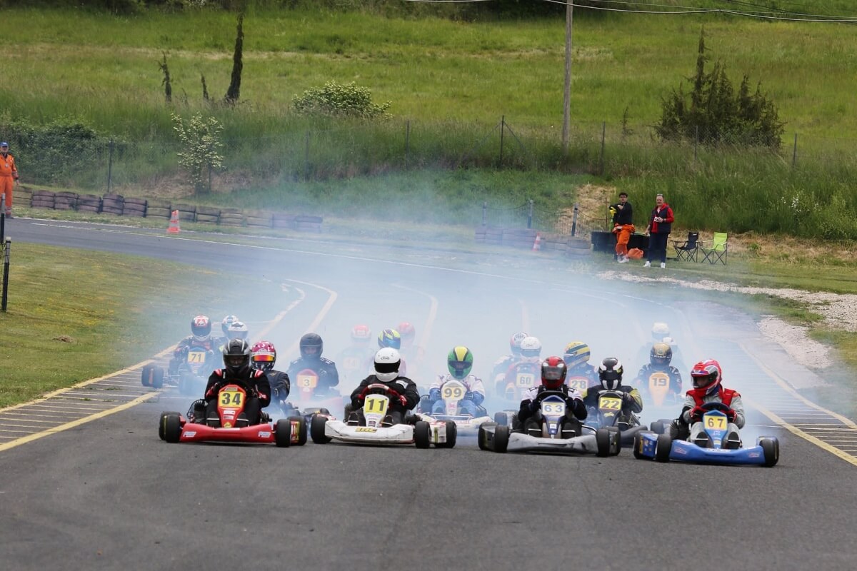 Kart racing start - Formula Promo