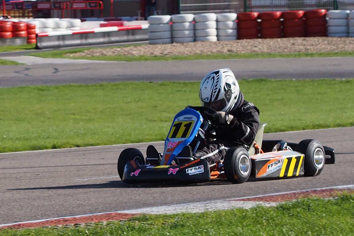 Karting School at the Villars circuit (France - 42)