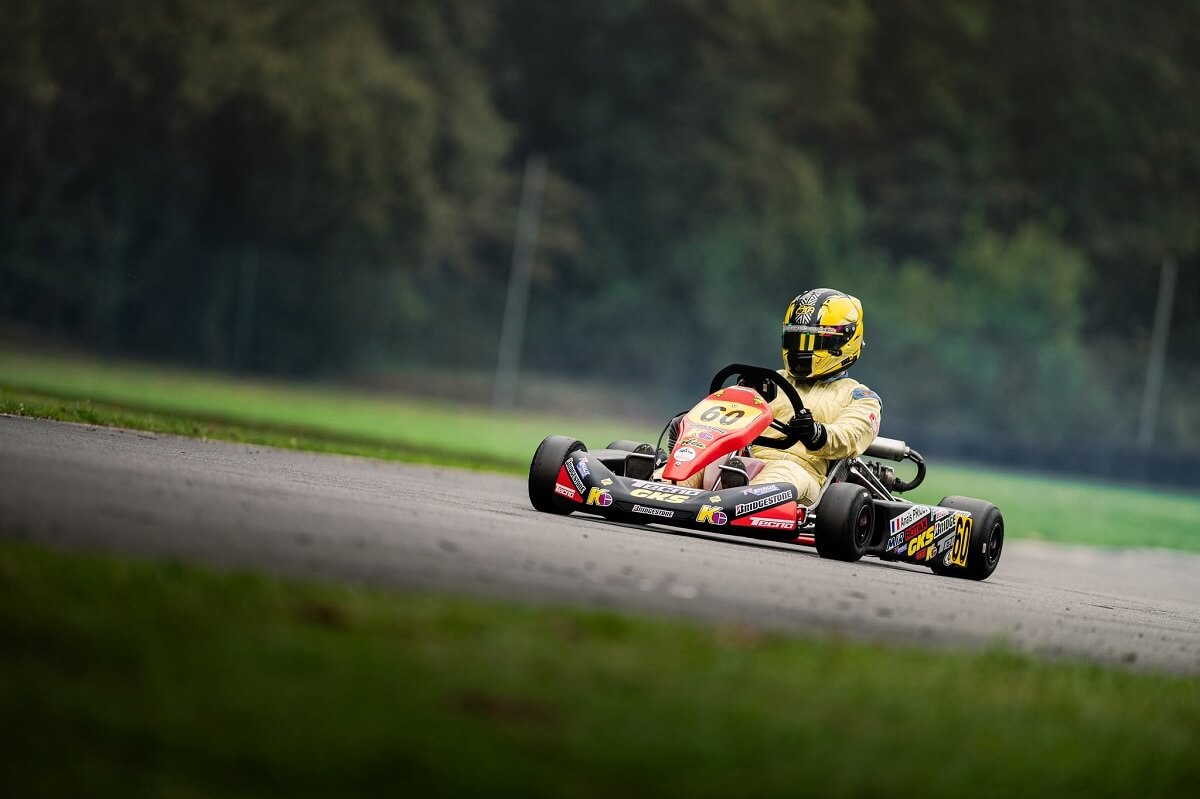 Tecno Formula 20,000 kart on track