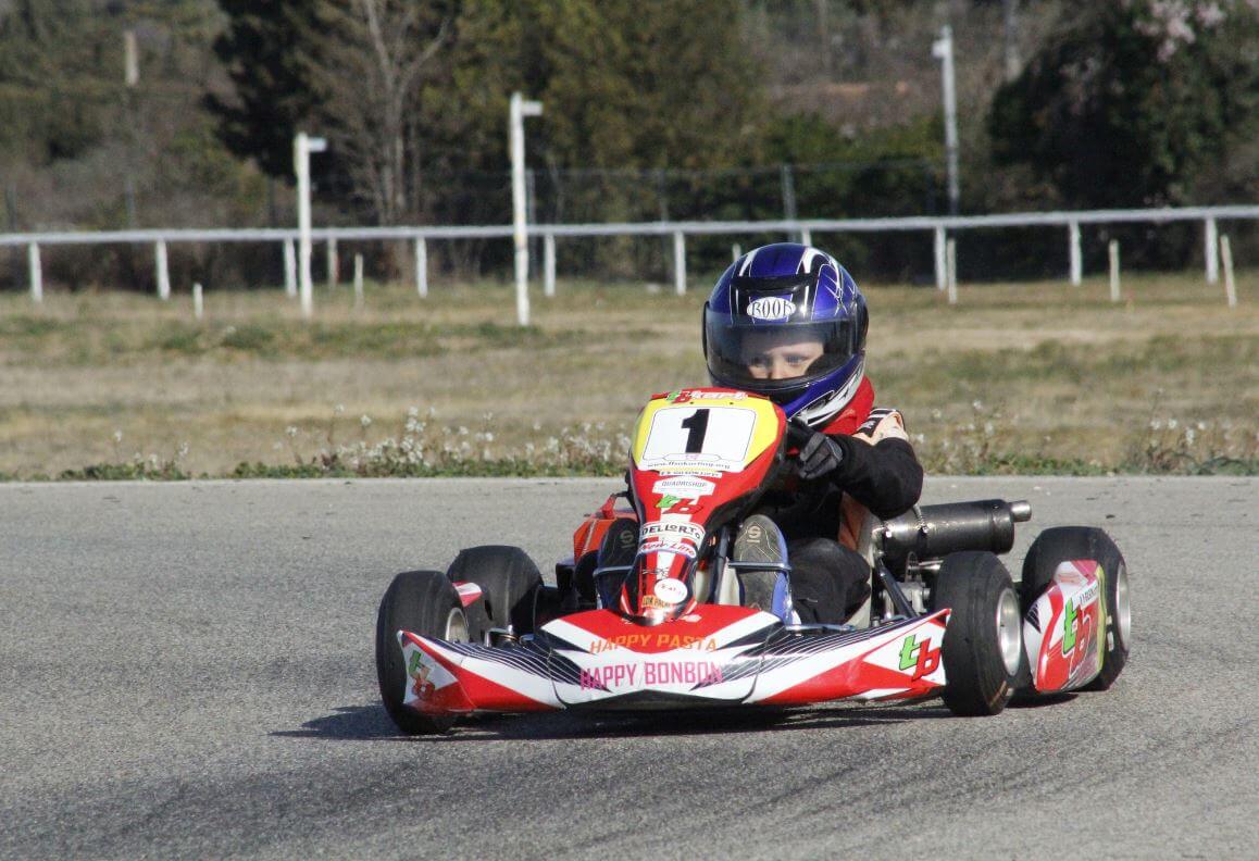 Kart in the FFSA Minikart category (from 6 years old)