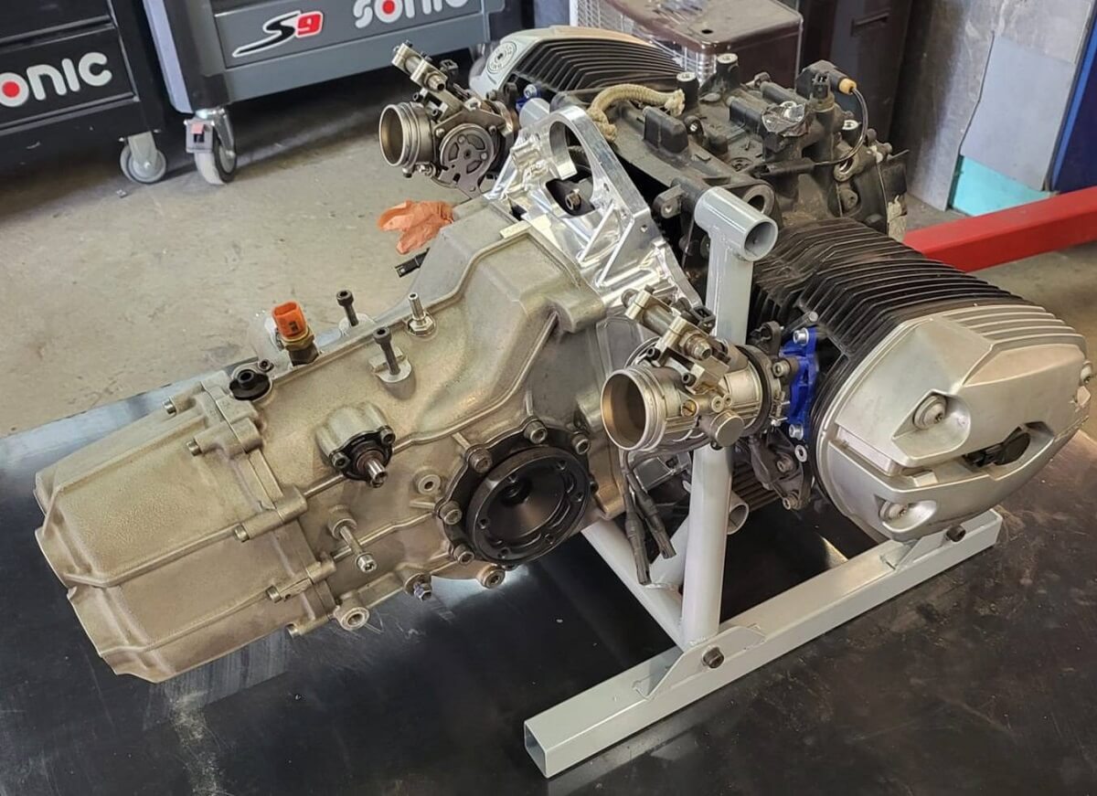 Projet de moteur BMW 1200 en 2cv Racing Cup